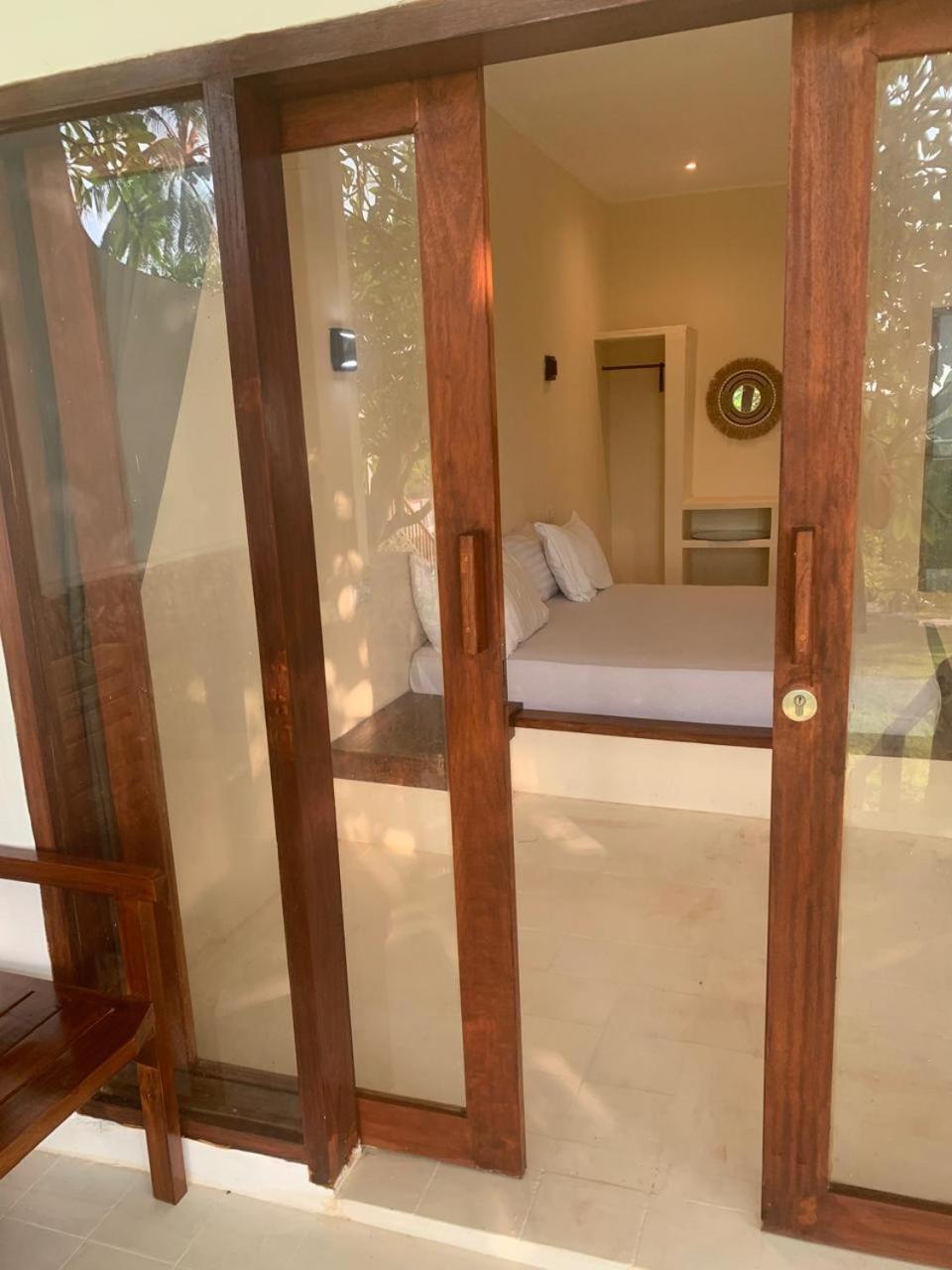 Lombok Coconut Hotel Mangsit Zewnętrze zdjęcie