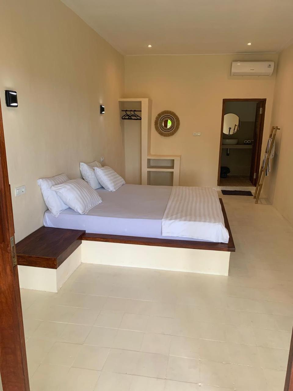 Lombok Coconut Hotel Mangsit Zewnętrze zdjęcie